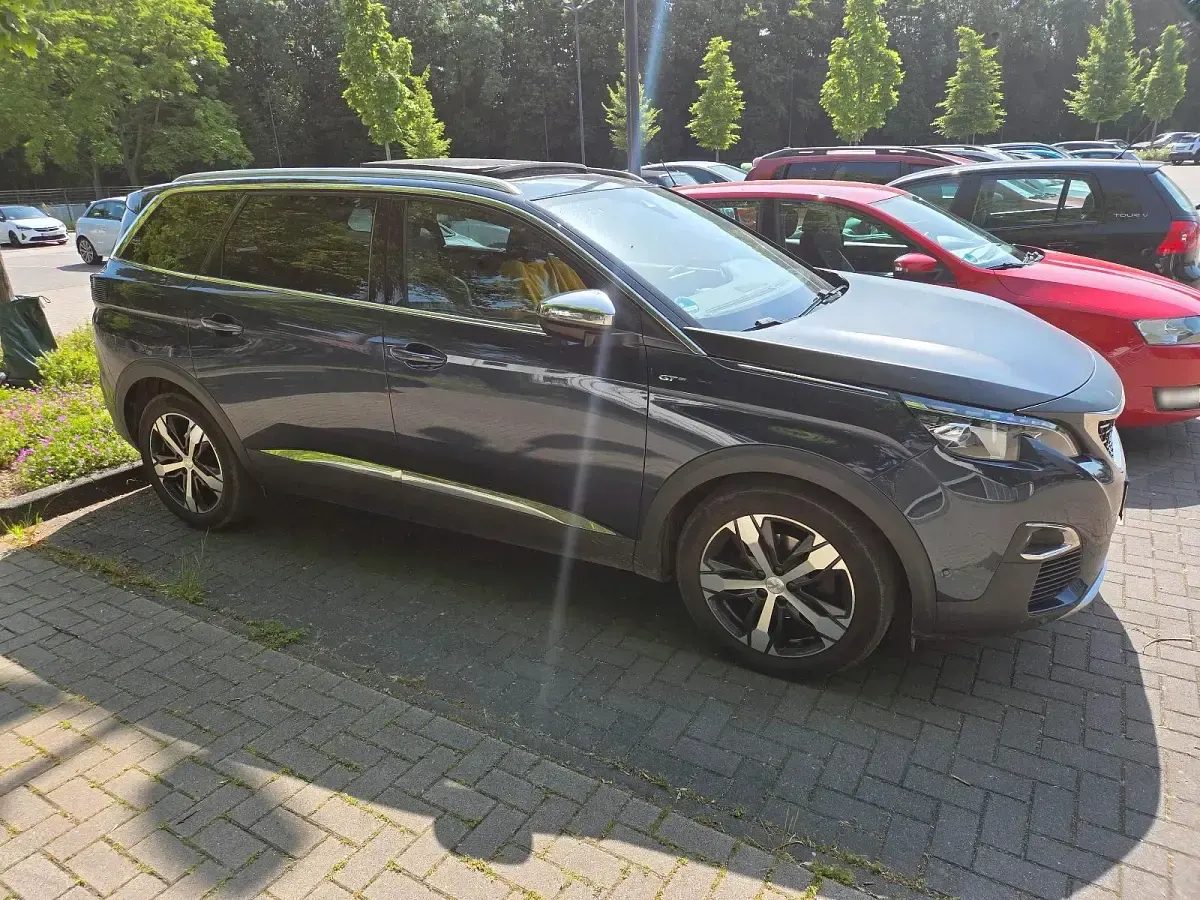 Gebraucht Peugeot 5008 GT 180 PS (132 kW) 2018 Blau SUV