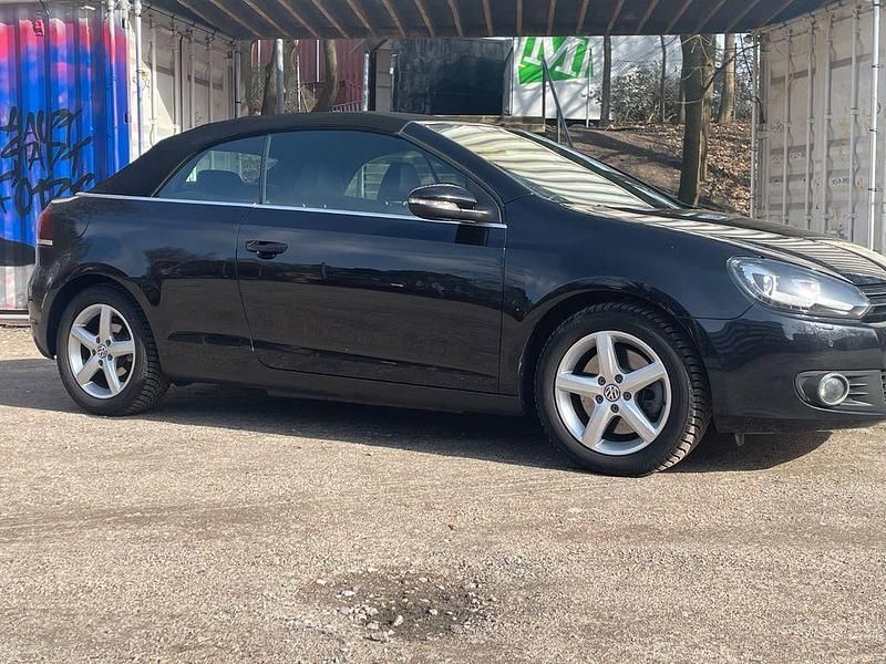 Gebraucht VW Golf Cabriolet 160 PS (117 kW) 2013 Schwarz Cabrio