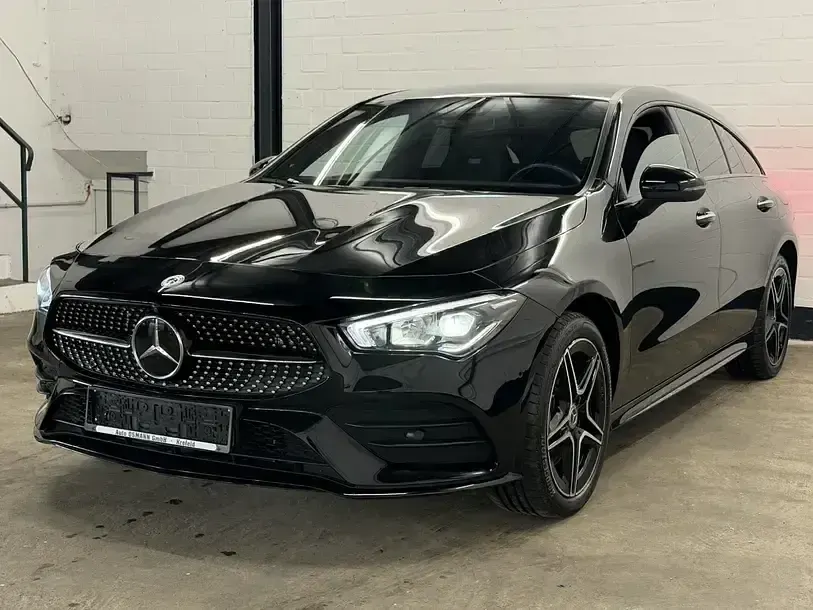 Gebraucht Mercedes CLA250 AMG line 102 PS (75 kW) 2023 Schwarz Coupé