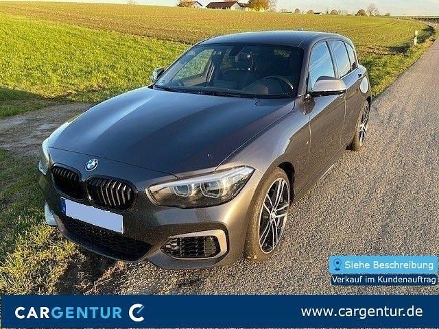 Grau Gebraucht 2019 BMW M140 Advantage Limousine | 26.490 € (Guter Preis) - Bild 1/4