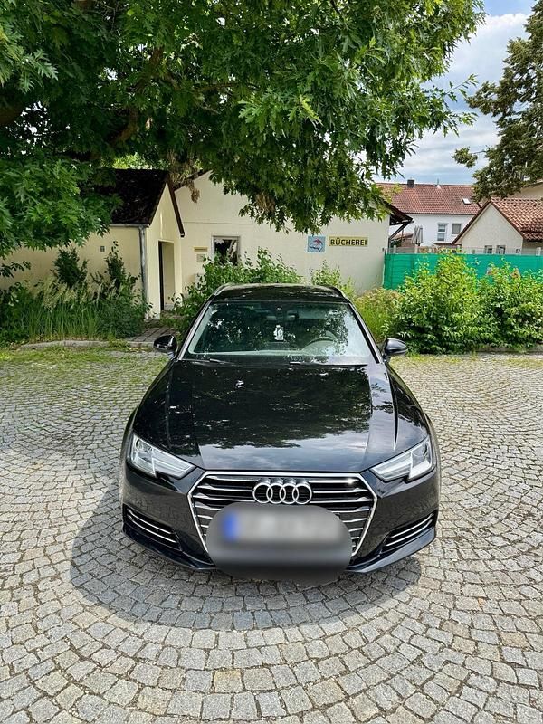 Schwarz Gebraucht 2016 Audi A4 Kombi | 10.500 € (Fairer Preis) - Bild 1/4