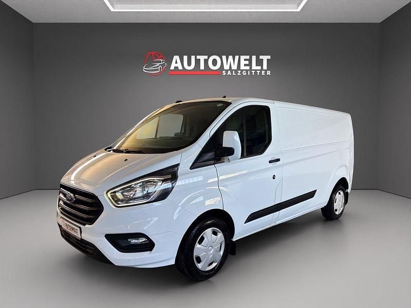 Weiß Gebraucht 2023 Ford Transit Custom Van / Kleinbus | 18.999 € - Bild 1/4