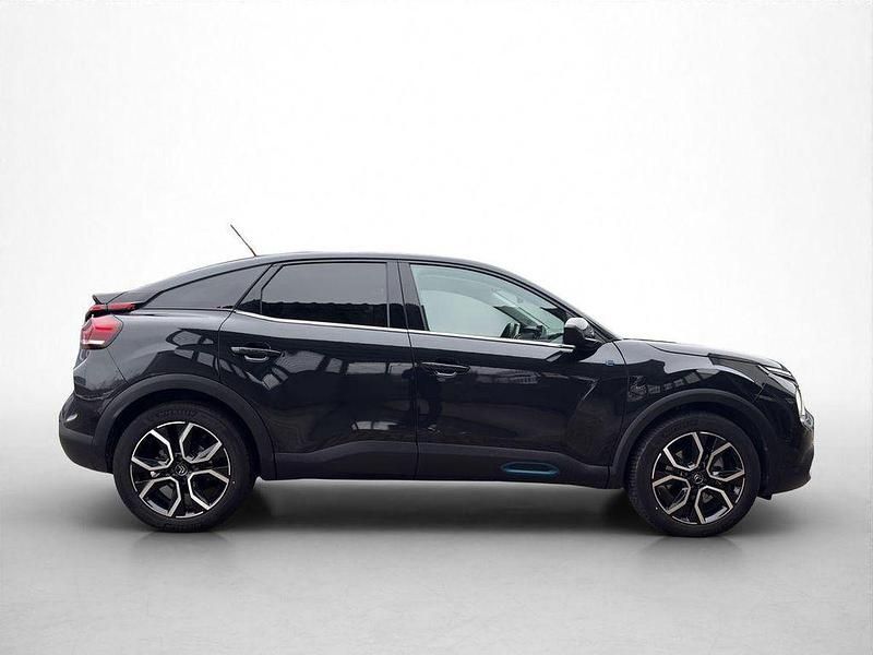 Używany Citroën e-C4 Shine 100 kW (136 KM) 2021 Czarny SUV