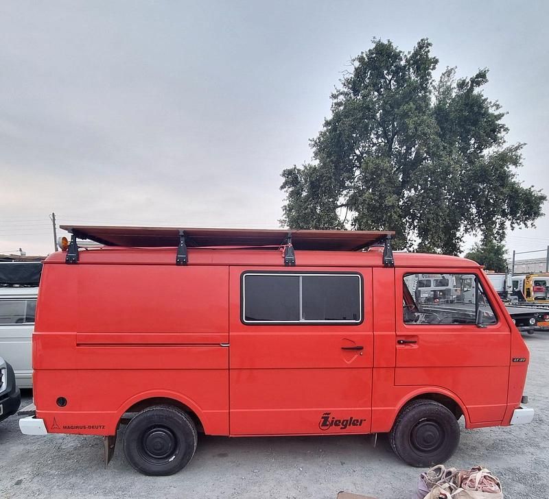 Gebraucht VW LT 75 PS (55 kW) 1980 Rot Van / Kleinbus