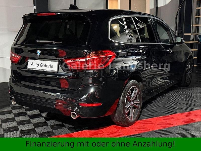 Gebraucht BMW 220 Sport Line 190 PS (139 kW) 2018 Schwarz Van / Kleinbus