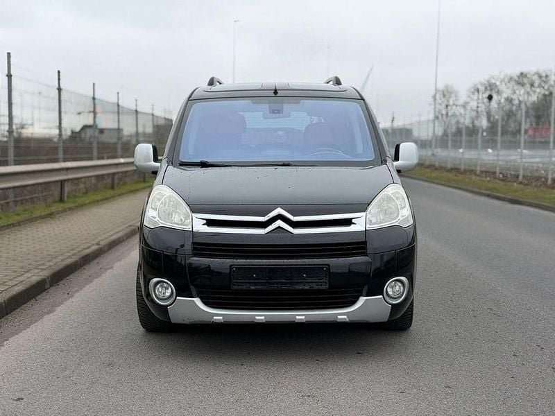 Gebraucht Citroën Berlingo SELECTION 111 PS (81 kW) 2012 Schwarz Van / Kleinbus