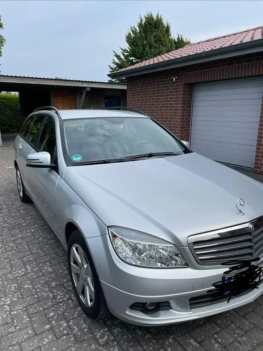 Gebraucht Mercedes C200 Classic 136 PS (100 kW) 2009 Silber Kombi