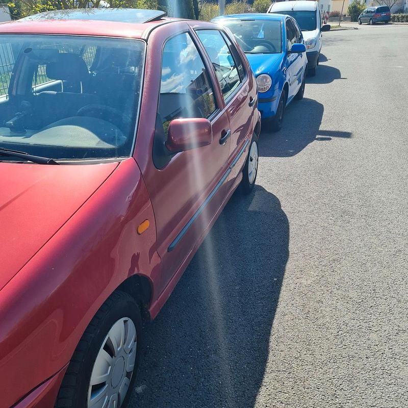 Gebraucht VW Polo Basis 75 PS (55 kW) 1995 Rot Limousine