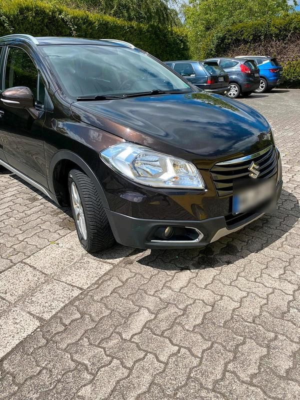Gebraucht Suzuki SX4 S-Cross 120 PS (88 kW) 2015 Violet SUV