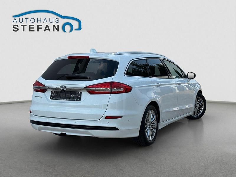 Gebraucht Ford Mondeo Titanium 150 PS (110 kW) 2020 Weiß Kombi