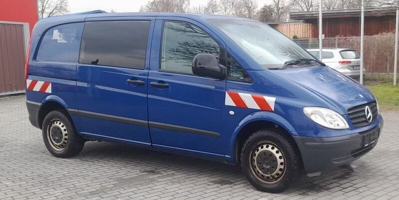 Gebraucht Mercedes Vito 95 PS (69 kW) 2007 Blau Van