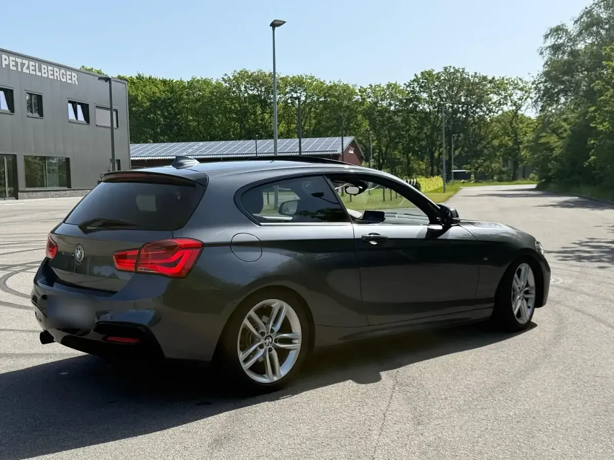 Gebraucht BMW 120 M Sport 177 PS (130 kW) 2015 Schwarz Kleinwagen