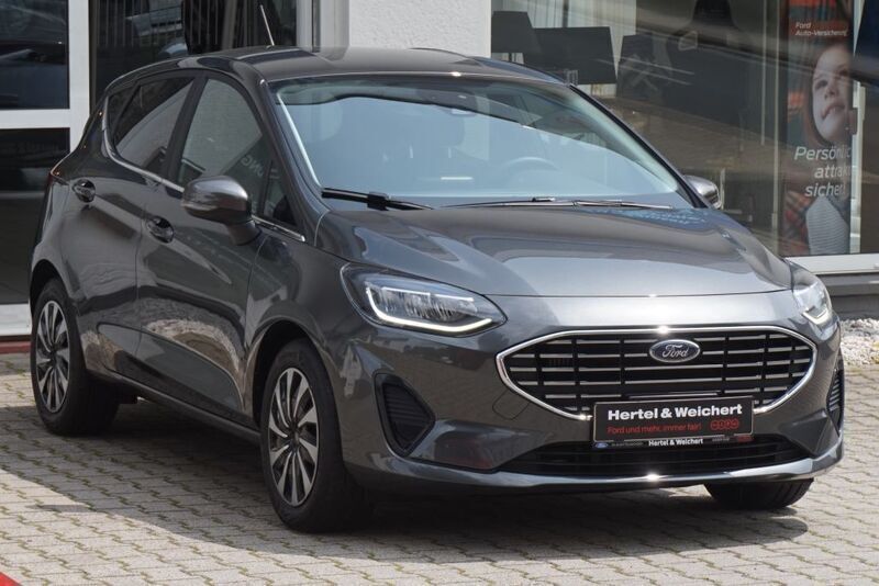 Magnetic metallic Gebraucht 2022 Ford Fiesta Titanium Kleinwagen | 15.990 € (Fairer Preis) - Bild 1/4