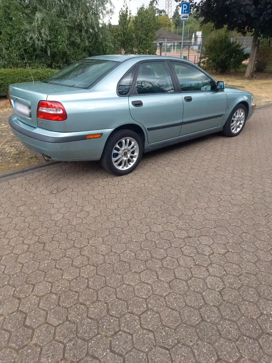 Gebraucht Volvo S40 118 PS (86 kW) 2004 Blau Limousine