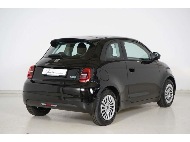 Gebraucht Fiat 500e 86 kW (118 PS) 2023 Schwarz Kleinwagen