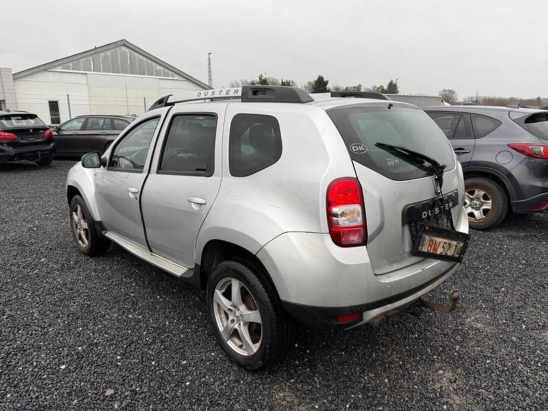 Gebraucht Dacia Duster Ice 90 PS (66 kW) 2015 Silber SUV