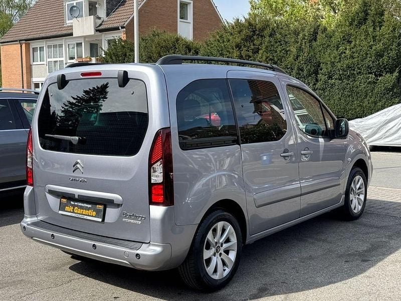 Second-hand Citroën Berlingo Shine 110 CP (80 kW) 2018 Gri Monovolum
