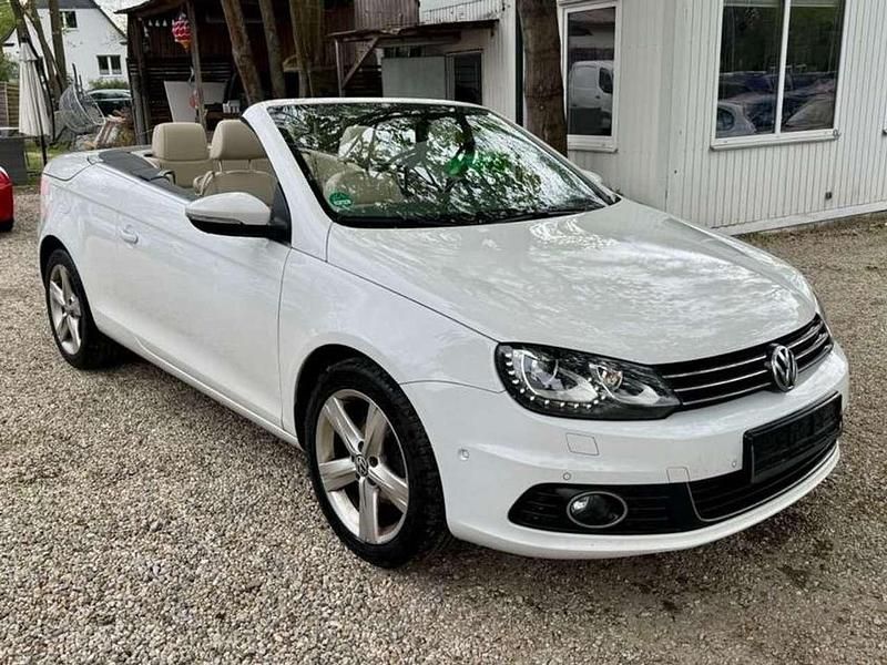 Gebraucht VW Eos 122 PS (89 kW) 2012 Candyweiß Cabrio
