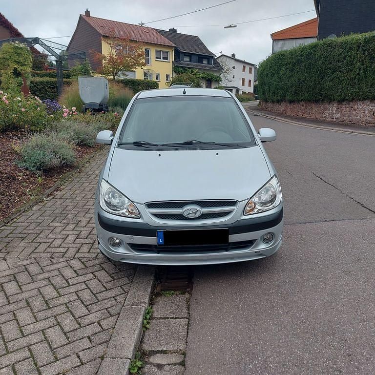 Silber Gebraucht 2009 Hyundai Getz Kleinwagen | 1.550 € (Etwas zu teuer) - Bild 1/4