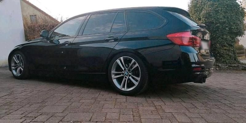 Usata BMW 330 252 CV (185 kW) 2018 Nero Station wagon