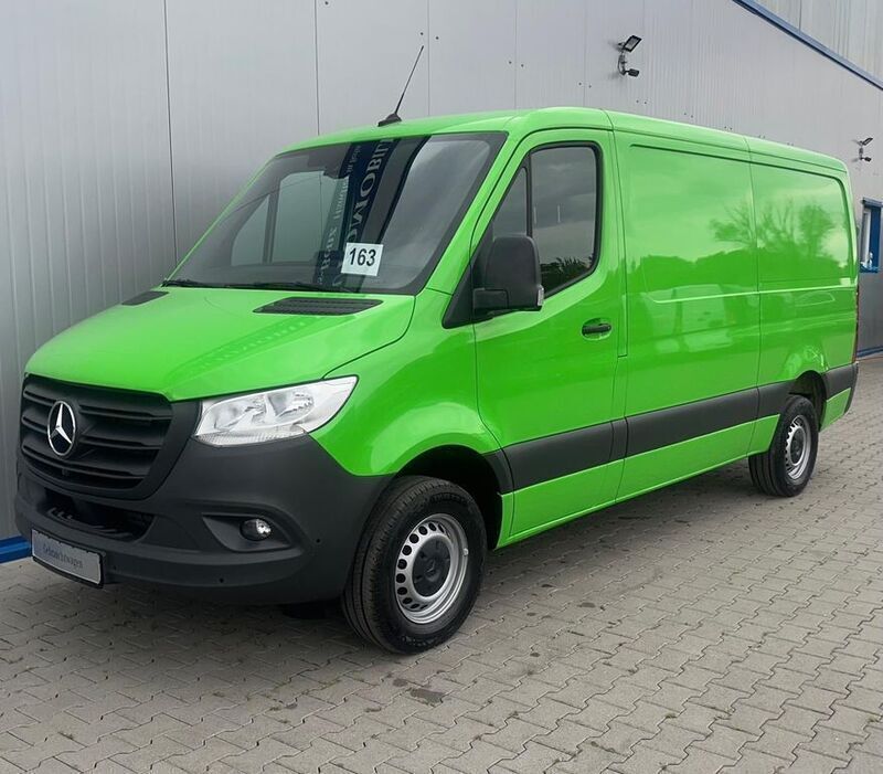 Grün Gebraucht 2020 Mercedes Sprinter Van | 22.499 € (Superpreis) - Bild 1/4