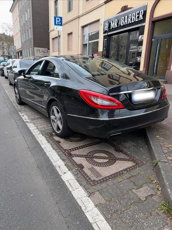 Gebraucht Mercedes CLS350 265 PS (194 kW) 2012 Schwarz Limousine
