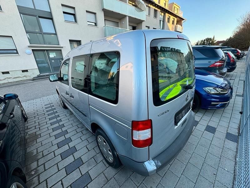 Gebraucht VW Caddy Life 105 PS (77 kW) 2005 Silber Van / Kleinbus