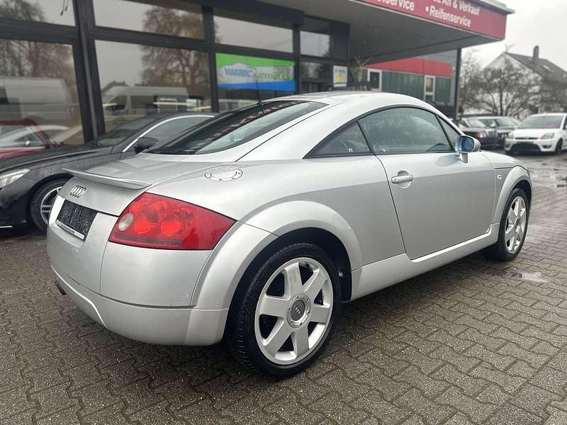 Gebraucht Audi TT 179 PS (131 kW) 1999 Lichtsilber metallic Coupé