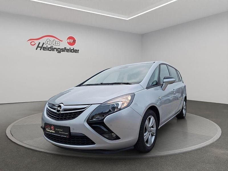 Silber Gebraucht 2016 Opel Zafira Van / Kleinbus | 11.700 € (Guter Preis) - Bild 1/4