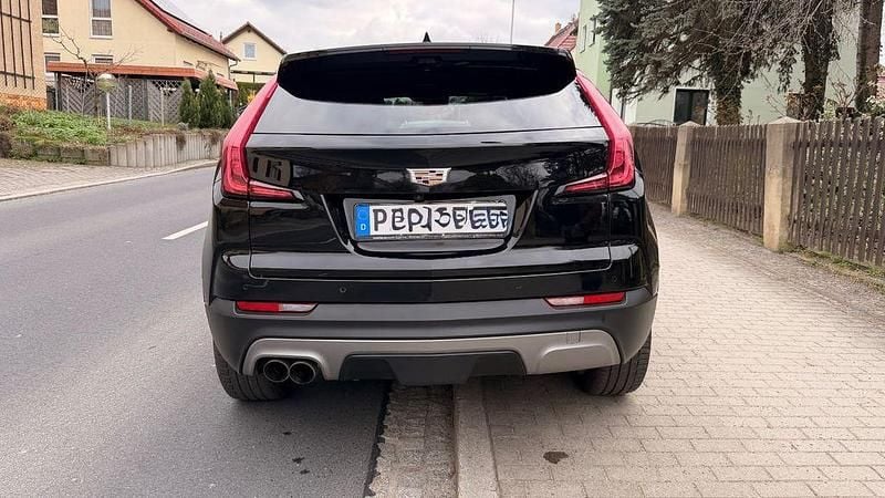 Gebraucht Cadillac XT4 174 PS (127 kW) 2022 Schwarz SUV
