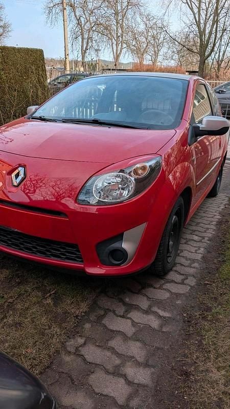 Gebraucht Renault Twingo 75 PS (55 kW) 2011 Rot Kleinwagen