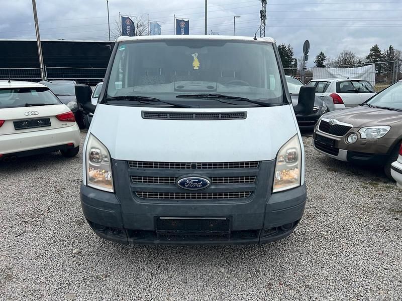 Gebraucht Ford Tourneo 101 PS (74 kW) 2013 Weiß Van / Kleinbus