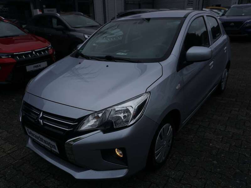 Silber Gebraucht 2022 Mitsubishi Space Star Select Limousine | 9.590 € (Fairer Preis) - Bild 1/4