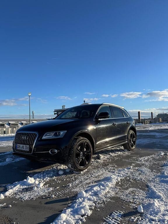 Schwarz Gebraucht 2015 Audi Q5 Ambiente SUV | 15.900 € (Guter Preis) - Bild 1/4