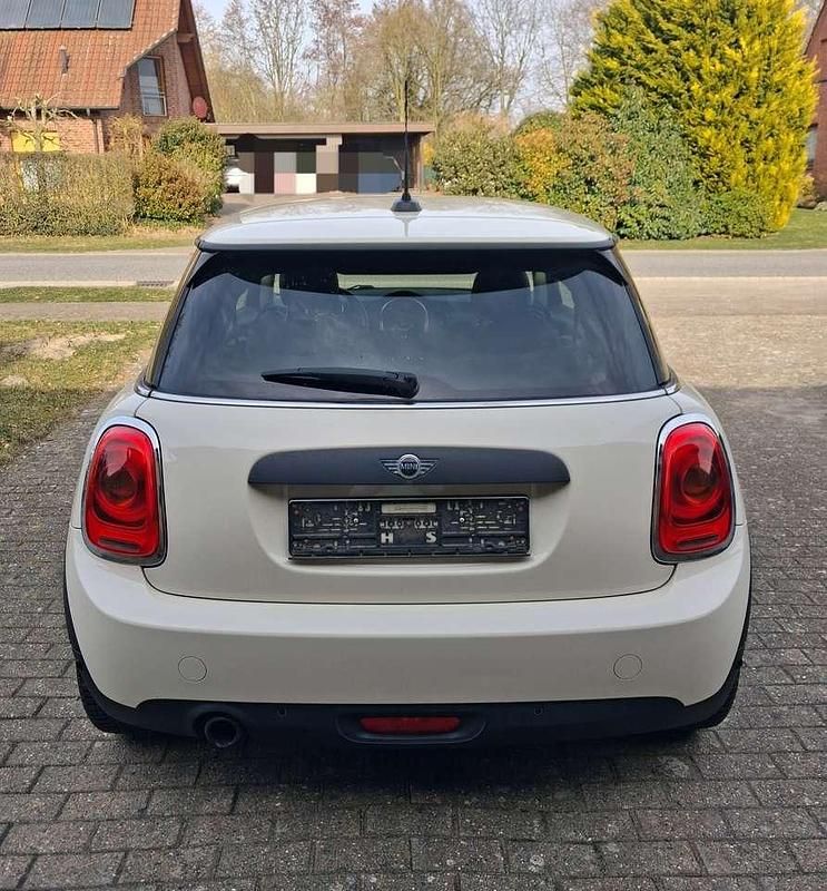 Usado Mini ONE 102 HP (75 kW) 2016 Citadino