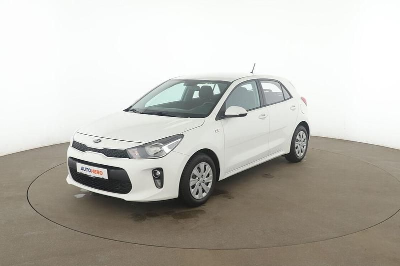 Gebraucht Kia Rio Attract 84 PS (61 kW) 2018 Weiß Limousine