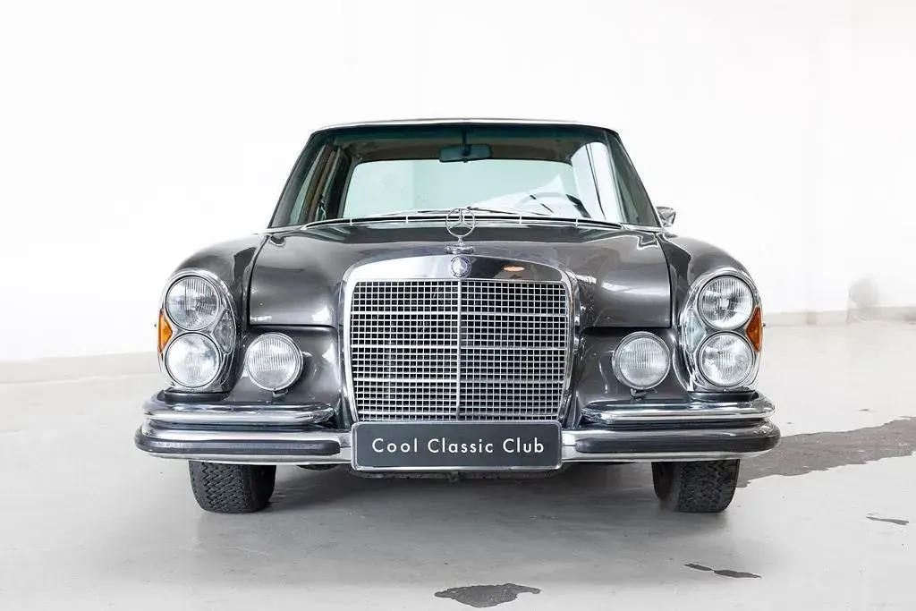 Gebraucht Mercedes 300 200 PS (147 kW) 1970 Grau Limousine