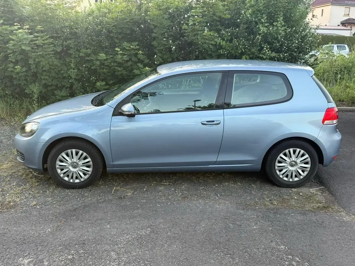 Gebraucht VW Golf VI 86 PS (63 kW) 2009 Blau Kleinwagen