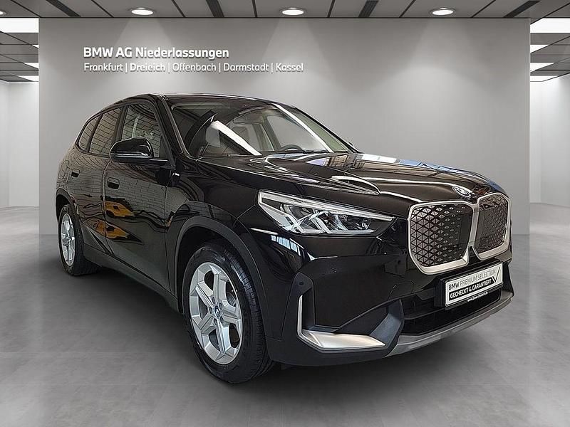 Gebraucht BMW iX1 Performance 225 kW (306 PS) 2023 Schwarz SUV