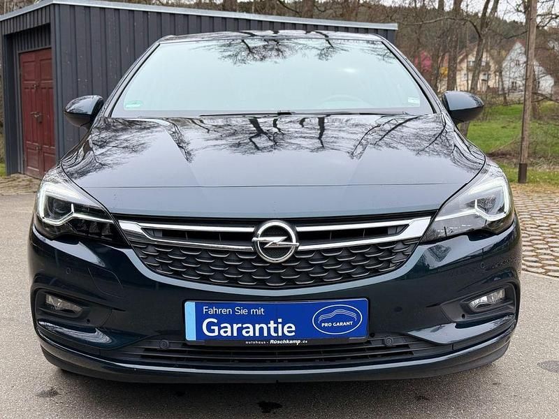 Gebraucht Opel Astra Dynamic 105 PS (77 kW) 2016 Grün Limousine