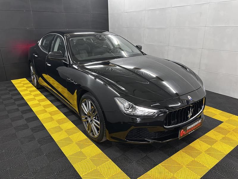 Gebraucht Maserati Ghibli 411 PS (302 kW) 2017 Schwarz Limousine