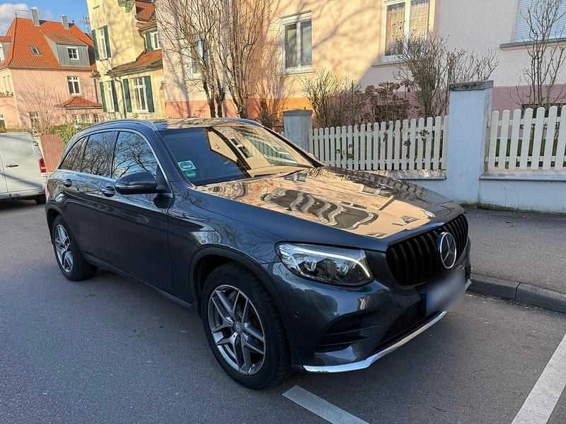 Gebraucht Mercedes GLC250 204 PS (150 kW) 2016 Grau SUV