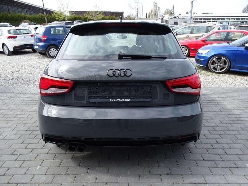 Gebraucht Audi A1 S-Line 192 PS (141 kW) 2018 Grau Kleinwagen