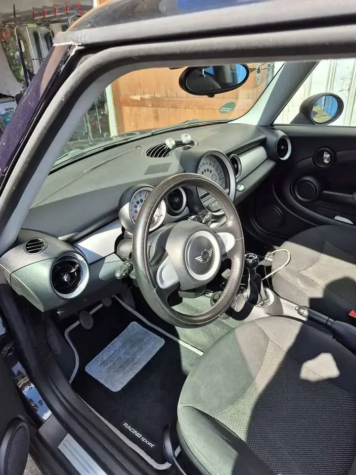 Gebraucht Mini Cooper D 109 PS (80 kW) 2009 Kleinwagen