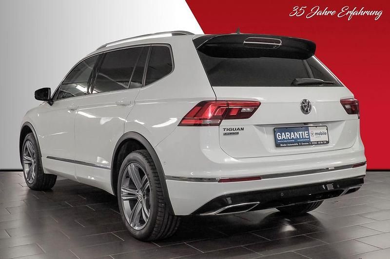 Gebraucht VW Tiguan Allspace Comfortline 150 PS (110 kW) 2021 Weiß SUV