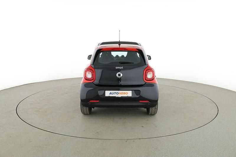 Gebraucht Smart ForFour Basis 90 PS (66 kW) 2017 Rot Kleinwagen