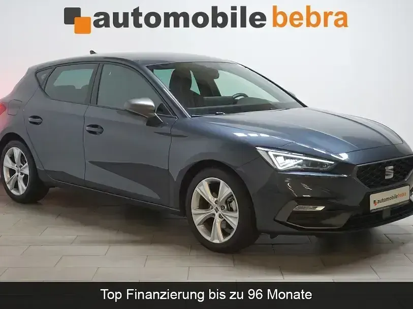 Używany Seat Leon FR 116 KM (85 kW) 2025 Szary Sedan/Limuzyna