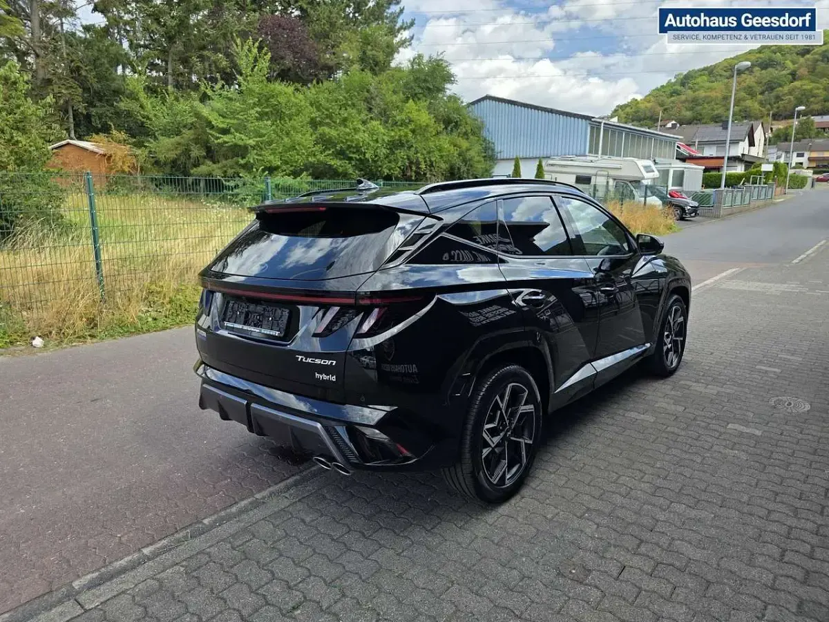 Neu Hyundai Tucson N Line 239 PS (175 kW) 2026 Abyss black SUV
