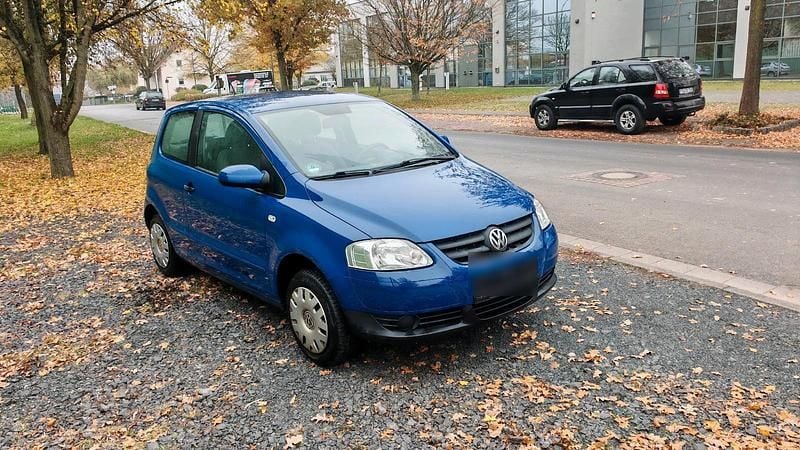 Blau Gebraucht 2009 VW Polo Refresh Kleinwagen | 2.499 € (Fairer Preis) - Bild 1/4