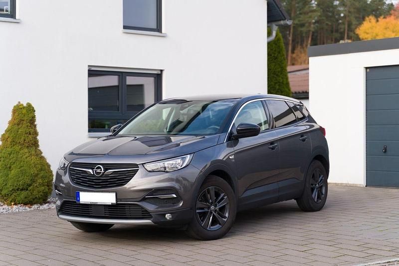Grau Gebraucht 2019 Opel Grandland X SUV | 13.000 € (Guter Preis) - Bild 1/4